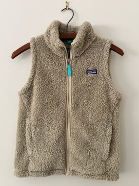 Patagonia Kids Fleece Vest in Tan Sz 12